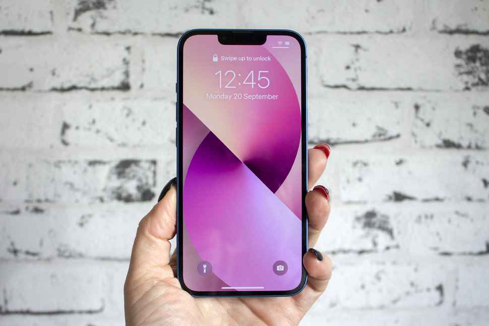 violet iphone 13